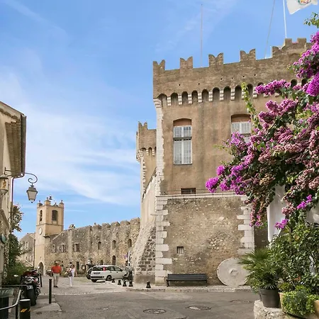 Renove - Double - Parking - Climatisation - 10 Min De La Cagnes-sur-Mer